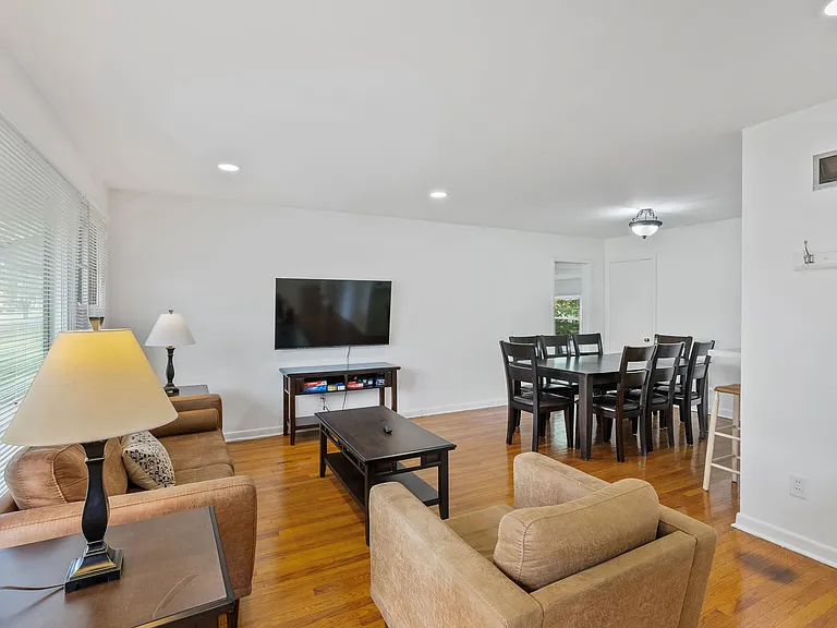 65 Saint Virgil Ln — Photo 6