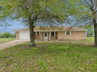 1501 S Patterson St, Campbell, TX 75422