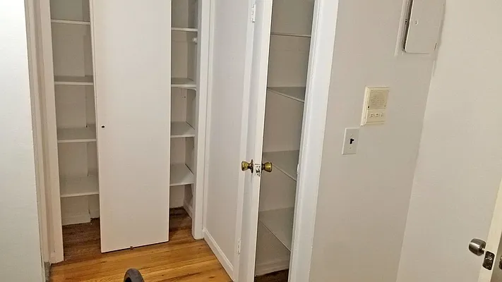 Rented by New York Residence | media 18