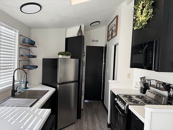 4th image of 5427 W Glenn Dr Lot 11