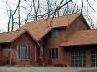 1375 Stringtown Rd NE, Lancaster, OH 43130