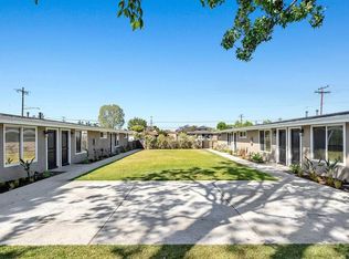 241 E 18th St APT C, Costa Mesa, CA 92627