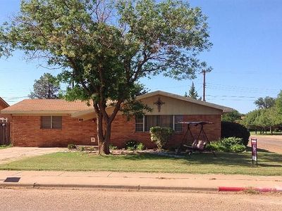 1319 6th St, Shallowater, TX, 79363