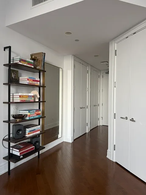 Studio, 713 sqft, $2,800 — Photo 3