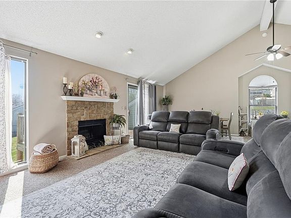 5th image of 7001 N Askew Ave