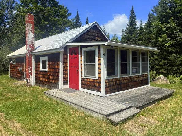 40 Carthage Road, Carthage, ME 04224