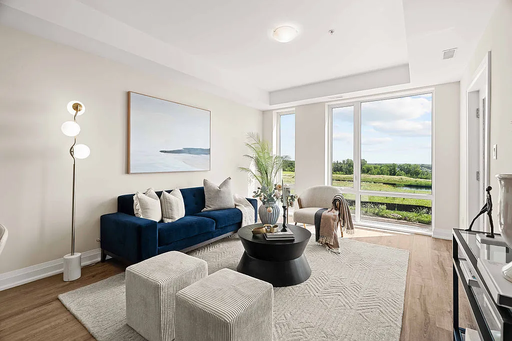 865 Kleinburg Drive London — Photo 1