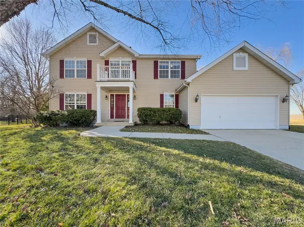 2603 Fairway Dr, Belleville, IL 62220