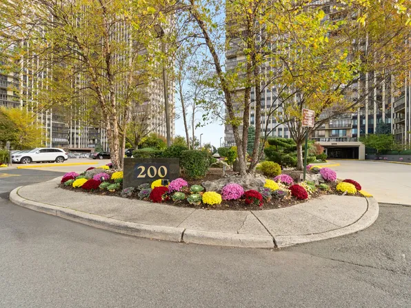 200 Winston Drive image 28 of 28