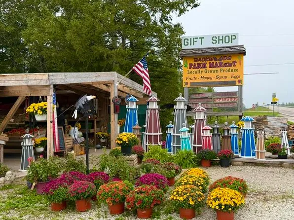 1151 State Highway 134, Hessel, MI 49745