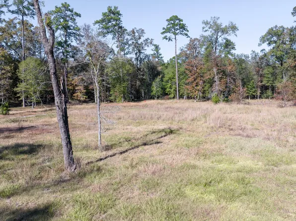 608 County Road 6494, Dayton, TX 77535