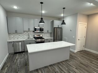 14 Ivy Pl #2, Jersey City, NJ 07304