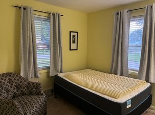 2508 W 49th St, Davenport, IA 52806