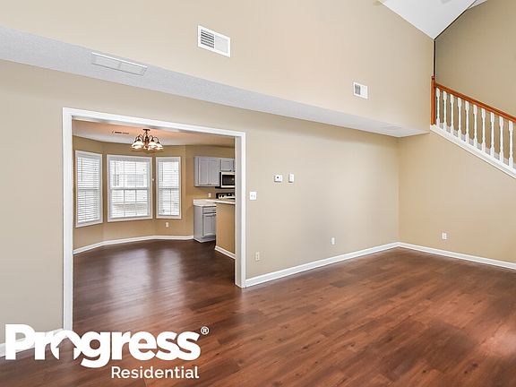 5th image of 1086 Abington Ct