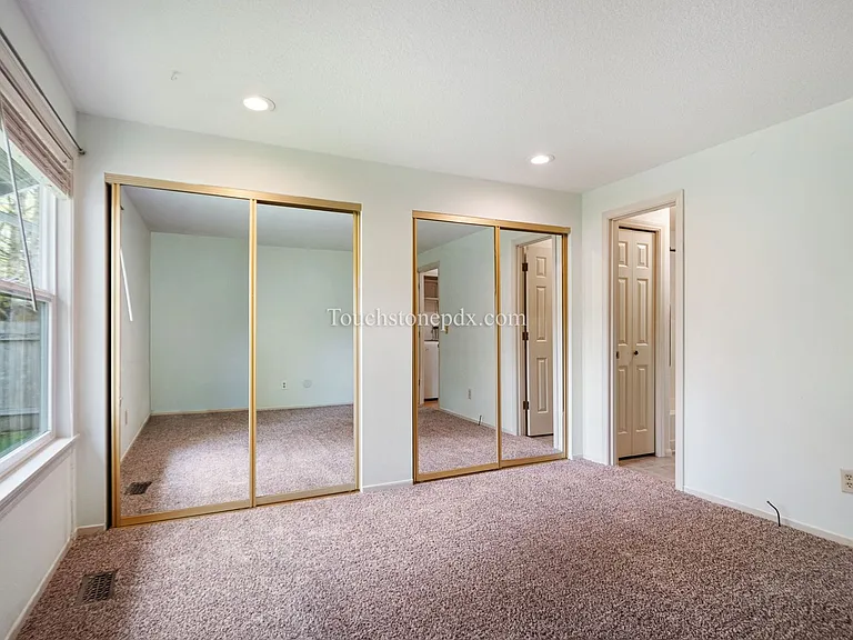 6330 SW 152nd Ave — Photo 15