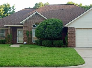 7516 Oak Park Dr, North Richland Hills, TX 76182