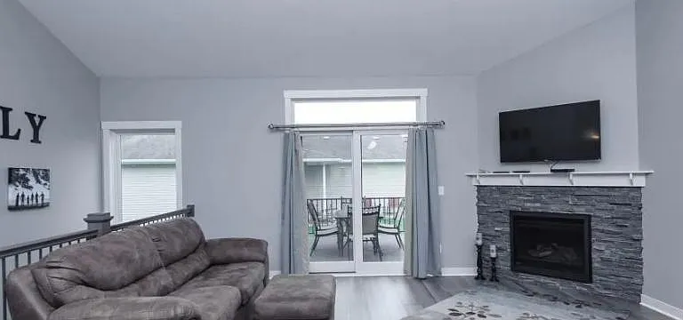 Upstairs living room