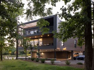 55 Saint Johns Ave #204, Highland Park, IL 60035