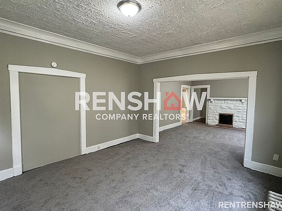 3rd image of 1114 Azalia St