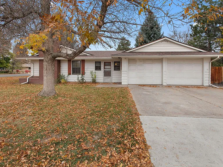 2524 Mathews St — Photo 4