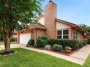 1523 Bradney Dr, Houston, TX 77077