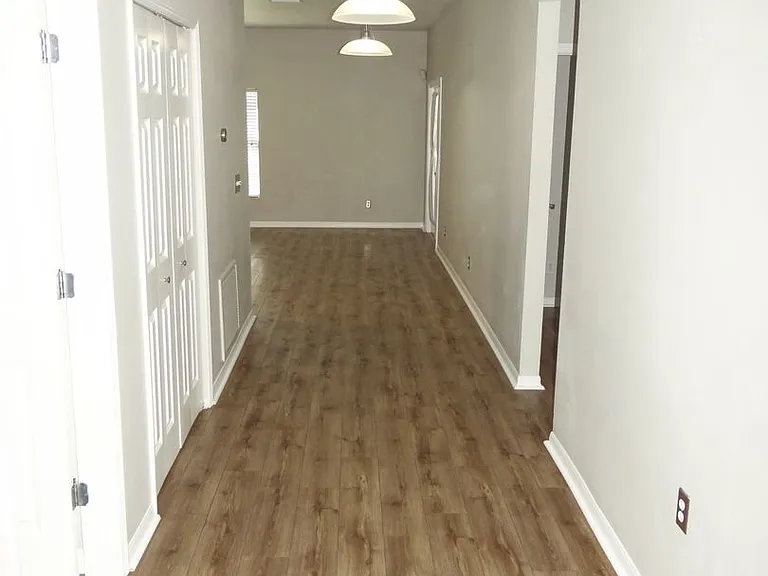 7513 S Mascotte St — Photo 12