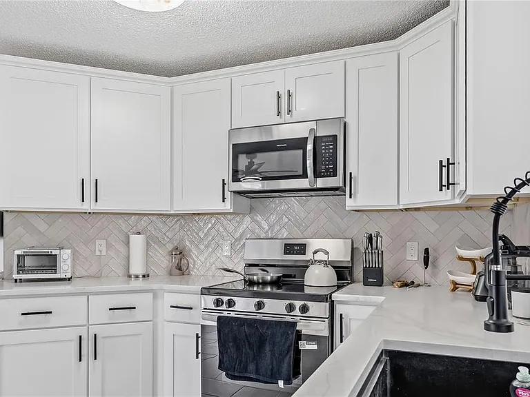 182 Pinewood Cir — Photo 9