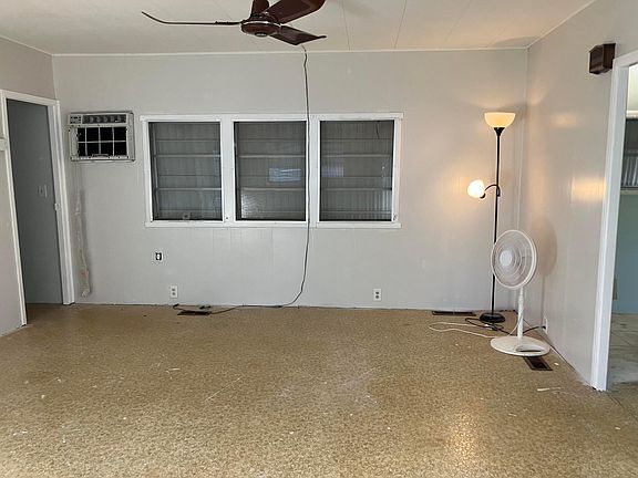 5th image of 4054 Marigold Road