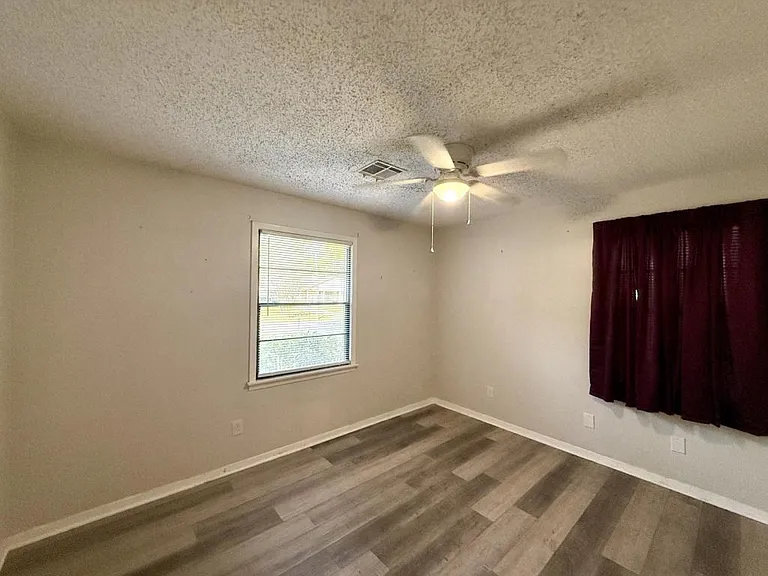 2843 Kaylin Dr — Photo 8