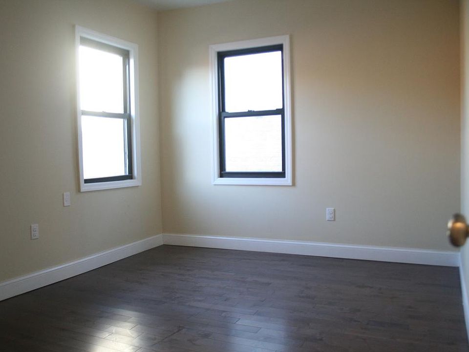 2nd image of 18805 Linden Blvd #2
