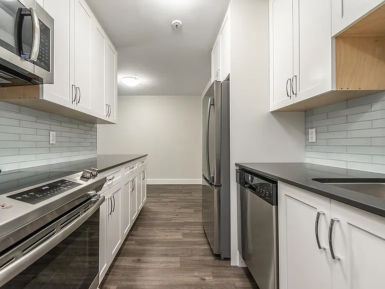 1230 Verdier Ave #B209 — Photo 5