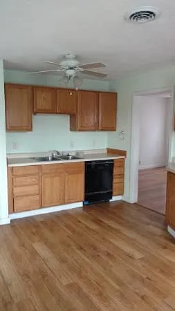 641 Lemmon Ave — Photo 4