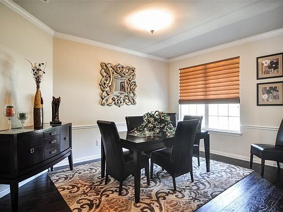 2nd image of 717 Peterhouse Dr