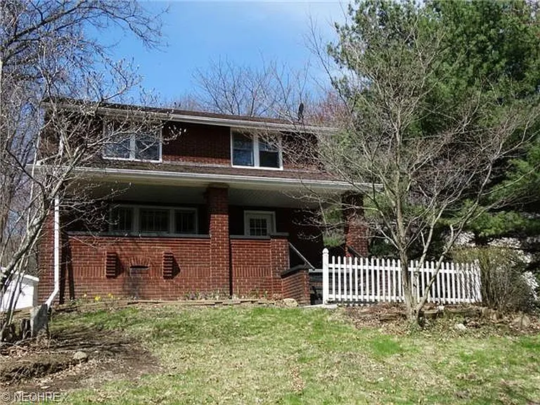309 N Thomas Rd — Photo 1