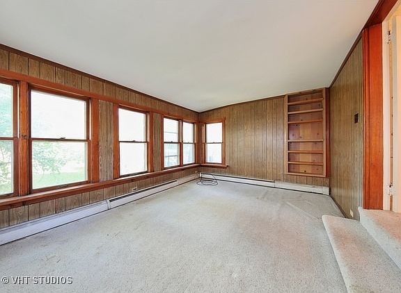 5th image of 651 Kenilworth Ave