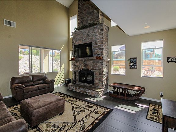 5th image of 1213 Kayah Dr