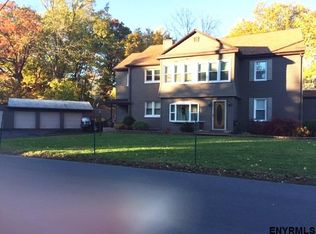 25 Simmons Ave, Cohoes, NY 12047
