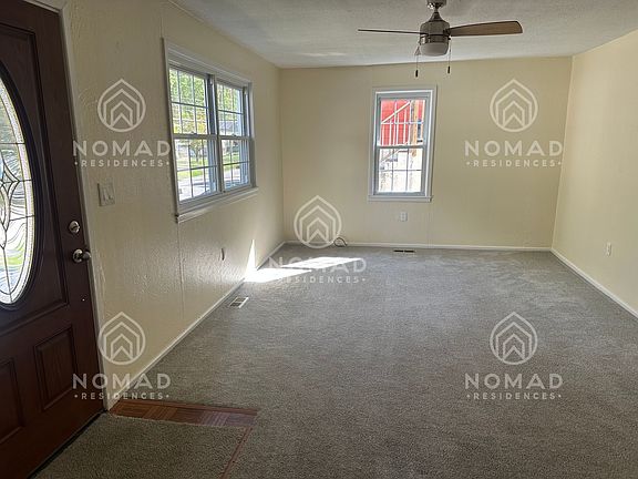 2nd image of 1777 Arlington Blvd