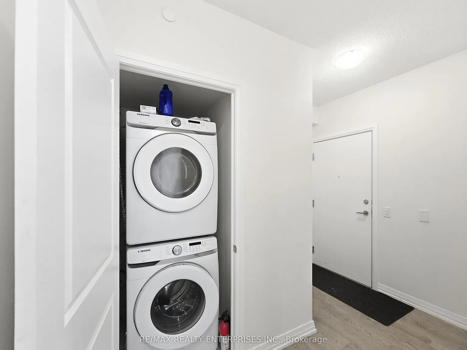 50 Thomas Riley Rd — Photo 4