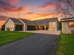 207 West 2nd Street, Friesland, WI 53935