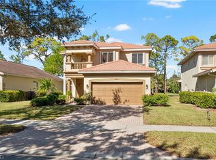 2032 Par Dr, Naples, FL 34120