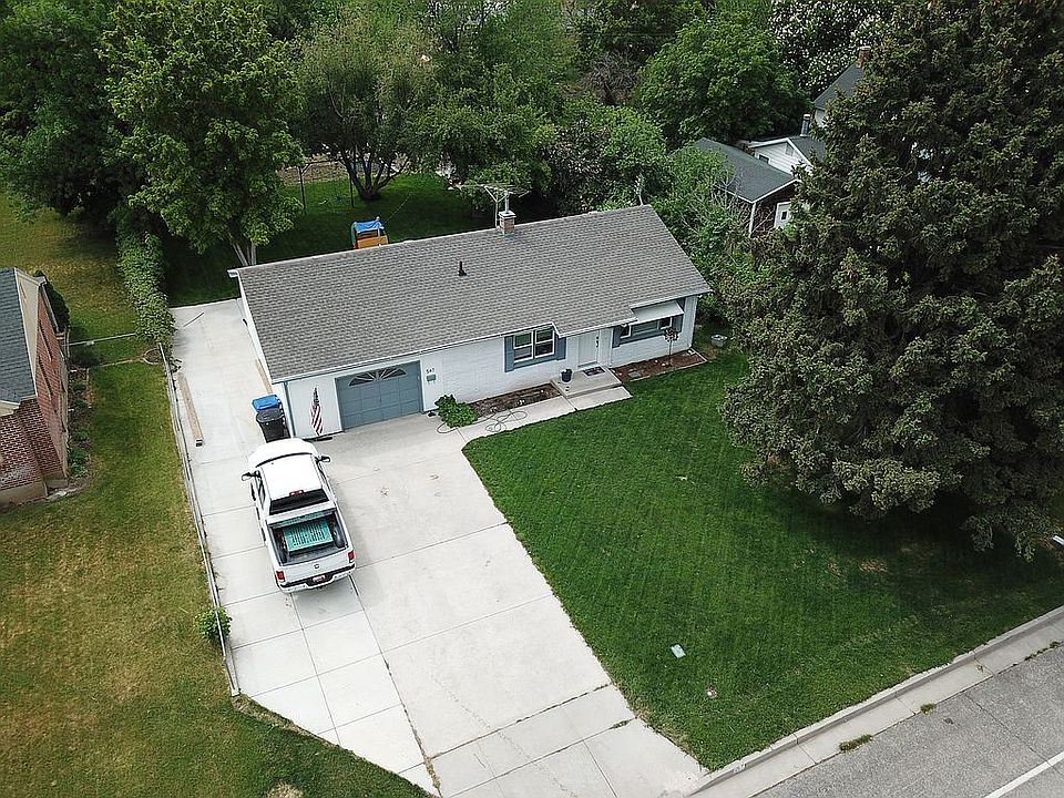 2nd image of 547 N 300 W