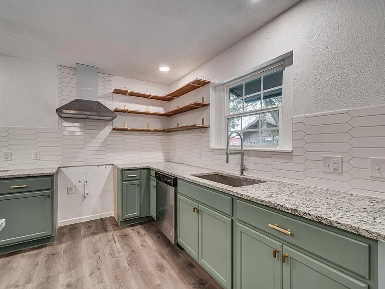 2110 Aggie Dr — Photo 11