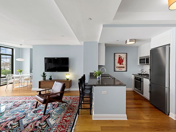 5th image of 57 Reade St APT 14B