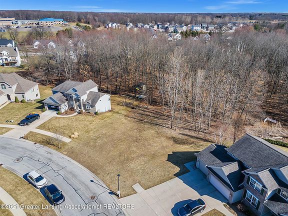 3rd image of 13645 Honeylocust Dr #43