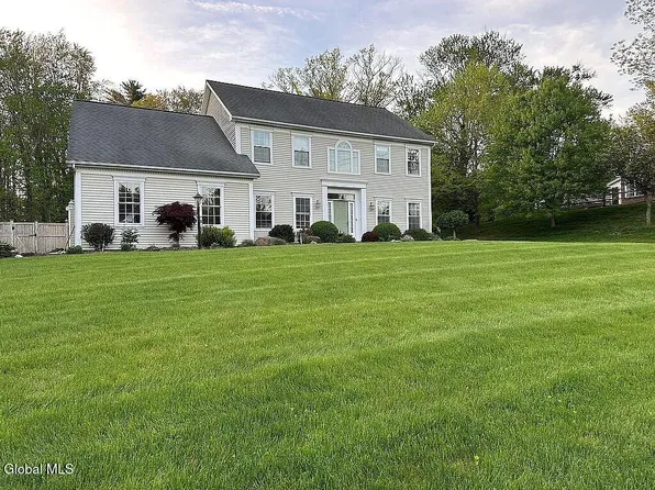 33 Western Avenue, Delmar, NY 12054