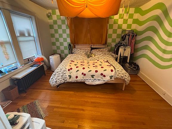 3rd image of 190 N Portage Path APT 6