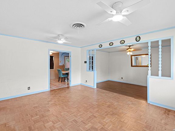 3rd image of 105 Scott Ave