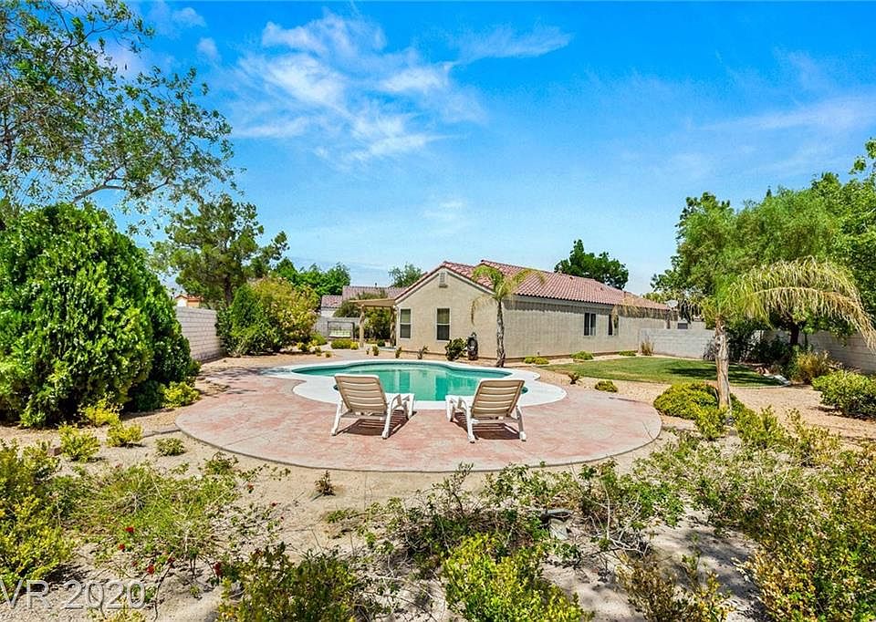 1st image of 8405 Shady Pines Dr