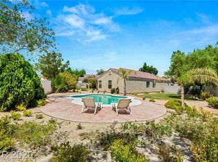 8405 Shady Pines Dr, Las Vegas, NV 89131